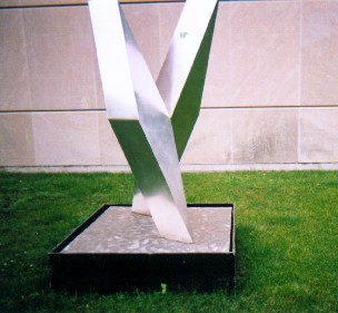 Peter Calaboyias, Always Excelling, 1985, outside Smart Museum