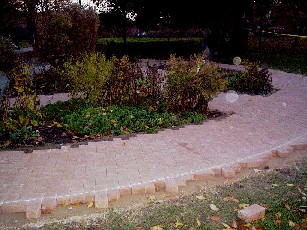 More of semi-circle walks west of fountain, this time looking southewest